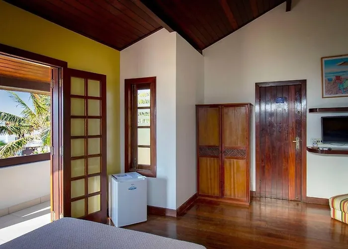 Oceanica 1000 Beachfront Suites