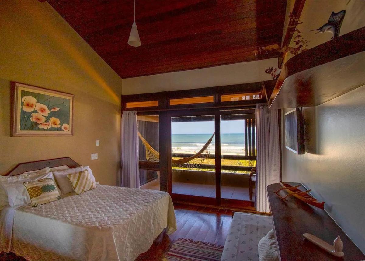 Oceanica 1000 Beachfront Pensión *